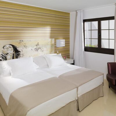 Hotel H10 White Suites - adults only